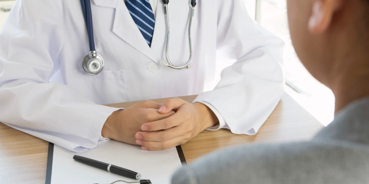 BURSA TABİP ODASI ÖNCÜLÜĞÜNDE DEPREMZEDELER İÇİN SAĞLIK HİZMETİ