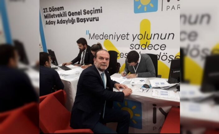 Levent Özeren; Öğrencilerin yurtlarına ve eğitimlerine ipotek koyacağınıza!