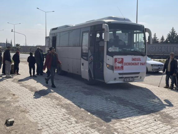 Hatay Reyhanlı’ya Demokrat İnegöl Yardım Eli…