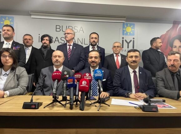 Akşener Sinan Ateş’in evini neden ziyaret etti? İYİ Parti Bursa’da devir teslim!