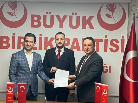 BBP Orhaneli’ye Atama! İlçe Kamil Salar’a Teslim!