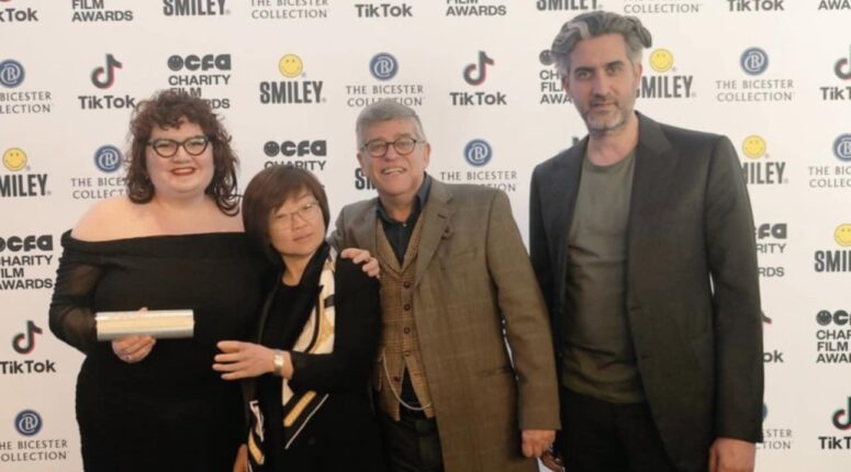 MEMET ALİ ALABORA’NIN YÖNETTİĞİ “GALLER BİR SIĞINAK ÜLKESİDİR” KISA FİLMİNE LONDRA’DA BÜYÜK ÖDÜL!