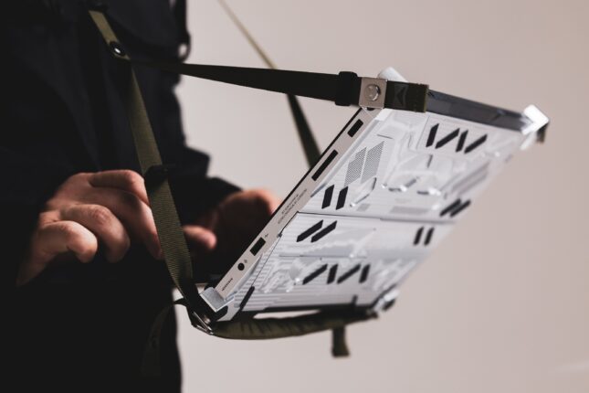 ASUS ROG ve ACRONYM iş birliğinde sınırları zorladı.     ASUS ROG ve ACRONYM®den oyun tutkunlarına özel yeni tablet