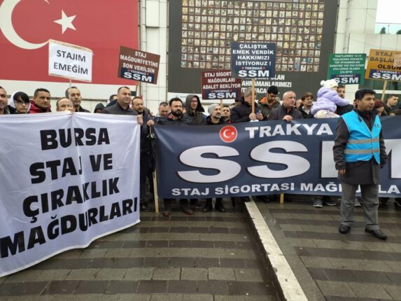 Staj ve çıraklık mağdurlarına düzenleme getirmezseniz, onun adı reform olmaz