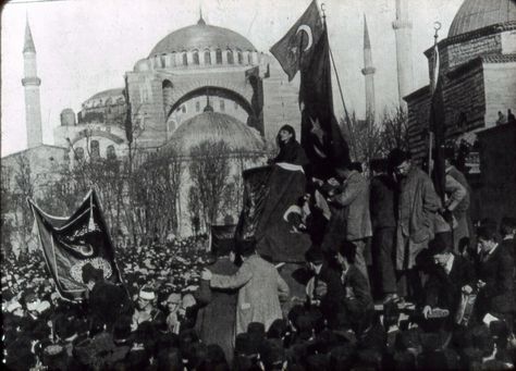 ZAFER GEMLİK; 14 Mart İstanbul’da İşgale karşı ilk direnişin adıdır.