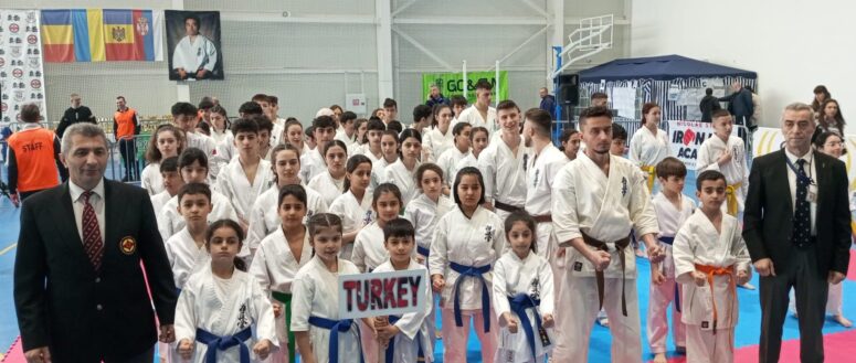 BALKANLARDA YILDIRIM RÜZGÂRI