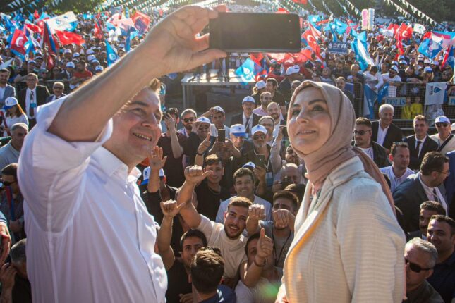 ‘Özgür ve zengin Türkiye’ye çok az kaldı’