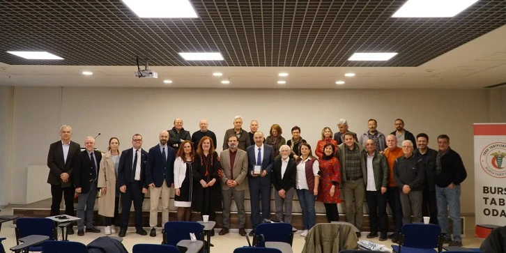 ‘Cumhuriyetin Yeni Yüzyılında Sağlık’ Paneli Gerçekleştirildi