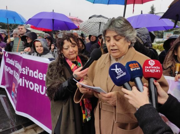 Hak için;  Hukuk için;  Adalet için;