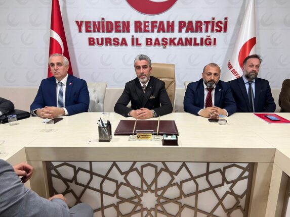“Yeniden Refah Partisi Kadrolarını beklemektedir”