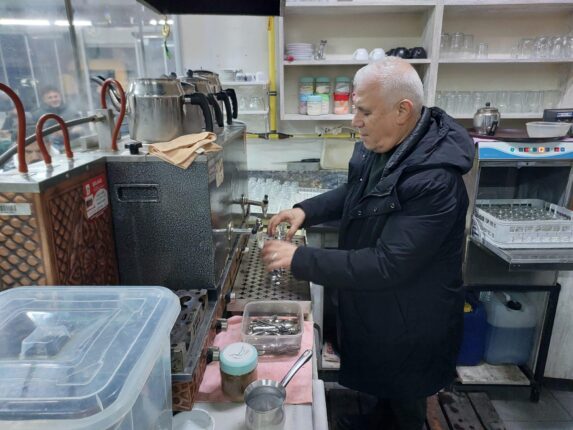 Çaylar Bozbey’den Sohbet Vatandaştan!