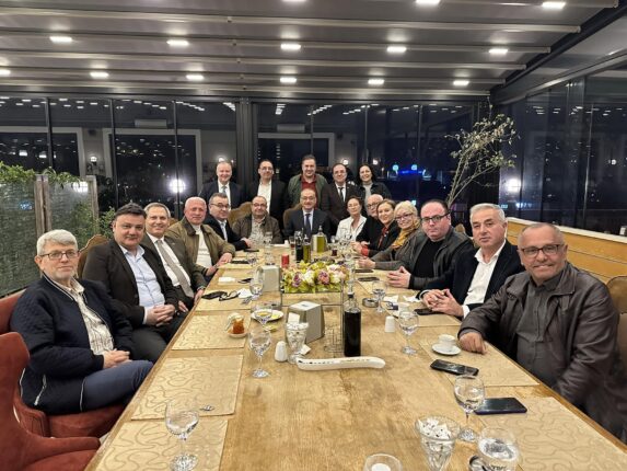 Tatlıoğlu’ndan İYİ İftar!