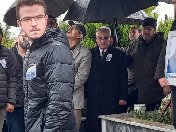 DSP’li Özbilge’nin Cenazesindeki Protestoya DSP Bursa Örgütü’nden Sert Yanıt!