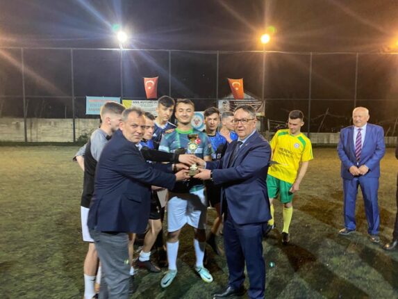 Alfaltlı; “Karış Karış Kucaklaşıyoruz!”