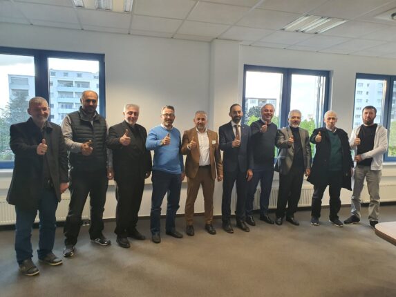 Avrupalı Milli Görüşçülerden Yeniden Refah Partisine 28’ci Dönemde Tam Destek!