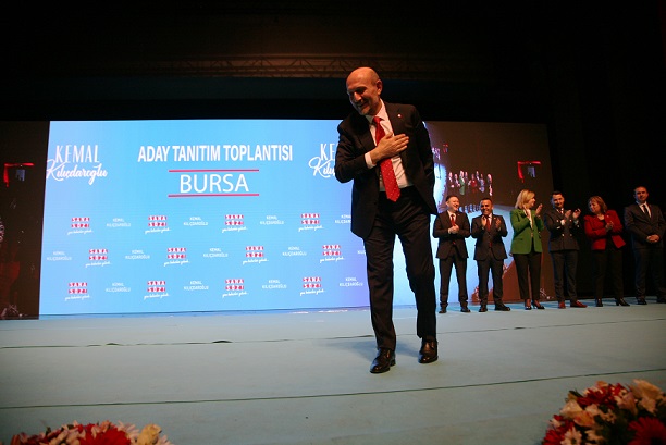 Aday tanıtım toplantısında Mehmet Atmacaya yoğun tezahürat