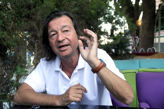 PROF. DR. ALİ AKAY’IN DERS NOTLARINDAN OLUŞAN “SAVAŞ ONTOLOJİSİ” KİTABI, AYRINTI ETİKETLİYLE RAFLARDA!