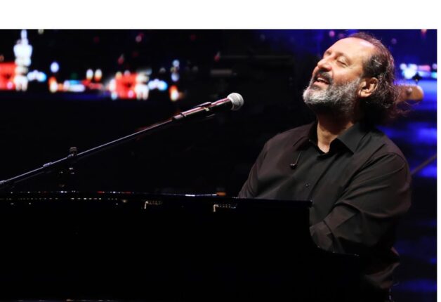 YÜCEL ARZEN YENİ ALBÜMÜYLE ANILARA DOKUNMAYA GELİYOR  “DÜNDEN BUGÜNE” İLE BAHARI YAŞATACAK!