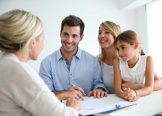 Koruyucu aile ile evlat edinme arasındaki hukuki farklar neler? Ayrıntıları Karatay Üniversitesi akademisyeni Dr. Bedia Güleş anlattı