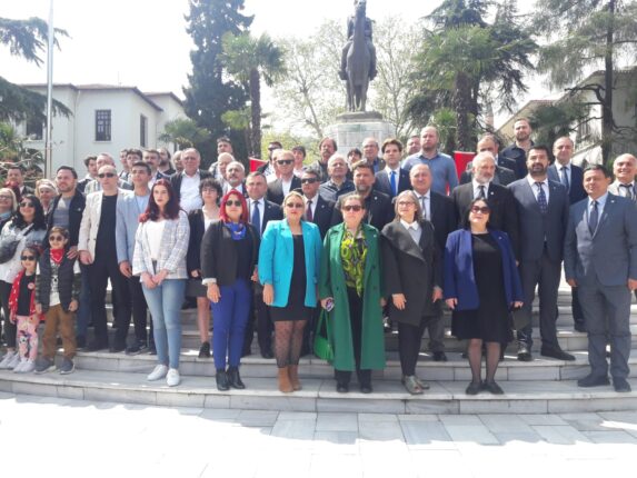 MEMLEKET BURSA; “Ülkenin Çivisini Çıkartanlardan Hesap Soracağız!”