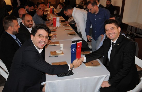 İş Dünyasında Az Zamanda Daha Çok Bağlantı Kuruldu