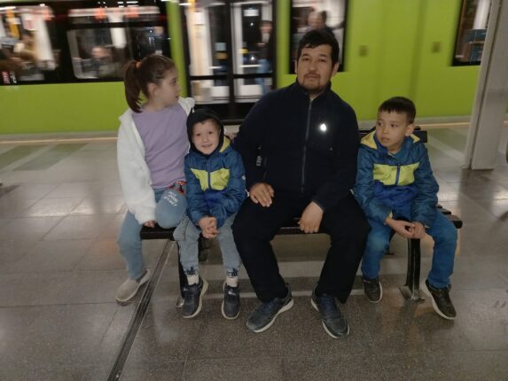 Öz Vatanında Hem Öğrenci Hem Gurbetçi!