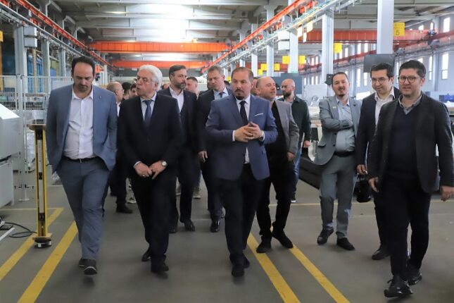 ARNAVUT İŞ DÜNYASI BULUŞMASI BURSA’DA GERÇEKLEŞTİ