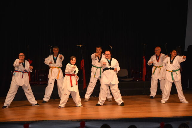 ÖZEL ÖĞRENCİLER, TÜM YETENEKLERİNİ SERGİLEDİ