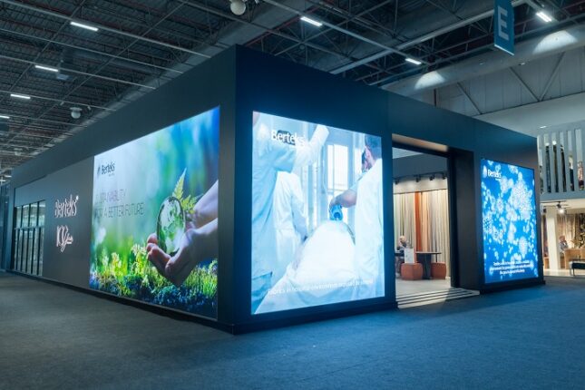 BERTEKS TEKSTİL, MEKANLARA SANATSAL DOKUNUŞ KATTIĞI İNOVATİF KUMAŞLARI İLE HOMETEX 2023’TE YERİNİ ALDI