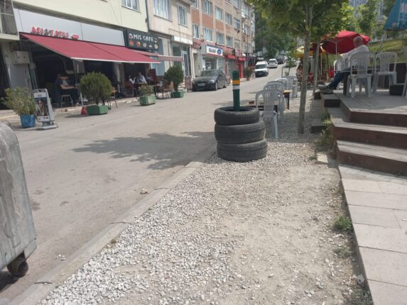 DEVA Osmangazi; “Milyonlarca Liraya Park Yapıp Sonrasında Niye Bakımlarını Yapmıyorsunuz?”