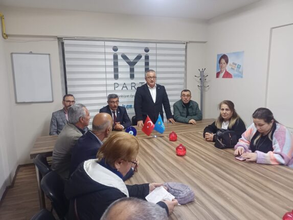 Kestel’den Yükselen Ses! “Kamu Malının Üzerinde Bir Cumhurbaşkanı Adayının Resmi Asılamaz!”