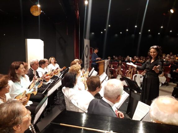 Sanatın evrensel diliyle sevgiyi, barışı tüm çocuklarımıza ve topluma yansıtmaya devam edeceğiz.