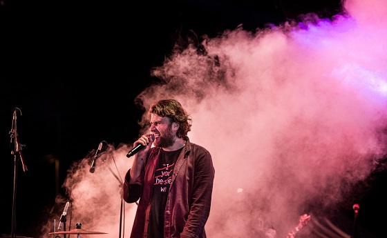 Eski Şarkıya Yeni Yorum Mervan Çil Solo Kariyerine Devam Ediyor