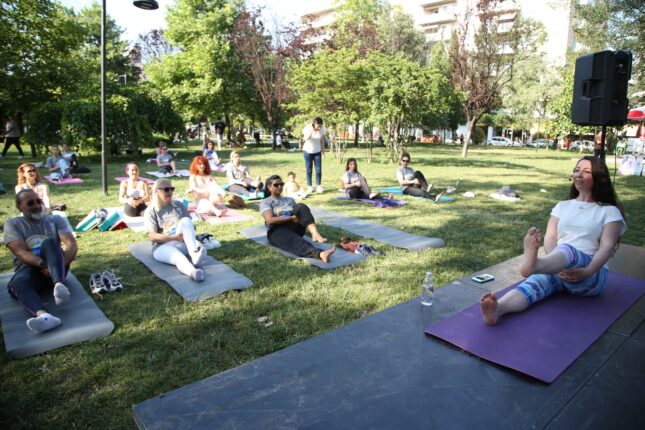 YOGA TUTKUNLARI NİLÜFER’DE BULUŞTU