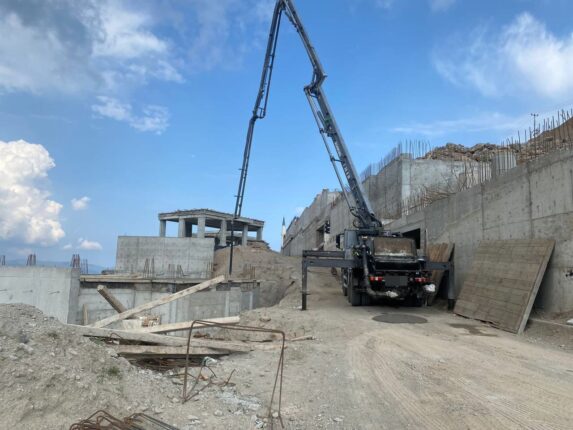 BELEDİYENİN İNŞAAT DENETİMLERİ SÜRÜYOR  ZABITALAR, 293 ŞANTİYEYE İŞLEM YAPTI