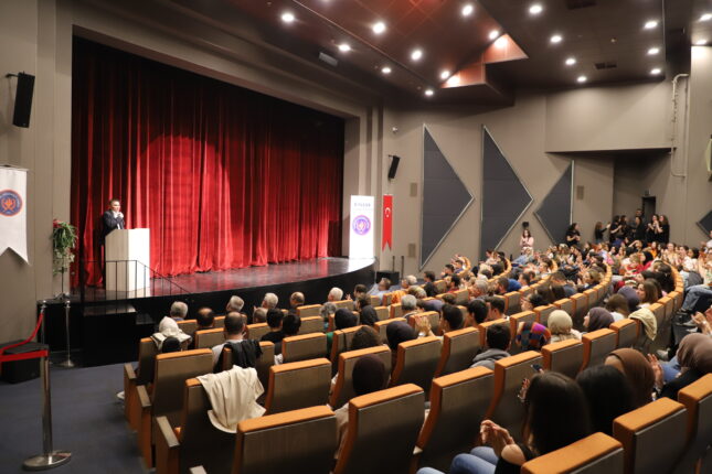 6 Nisan Anadolu Lisesi’nden müzik şöleni