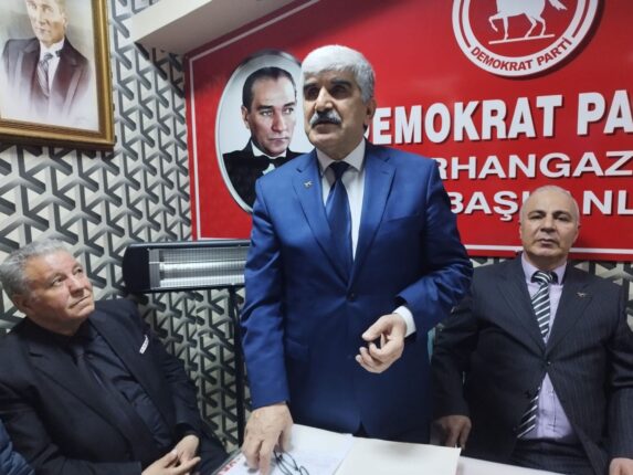 DEMOKRAT ORHANGAZİ; Koltuğa Oturan Zannediyor ki; Orhangazi Benden Sorulur!