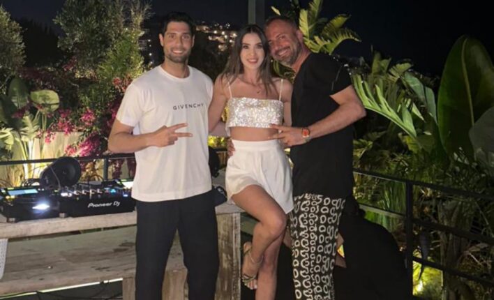 Milyonluk ev partisi..