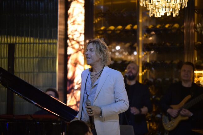 Soner Arıca ile Eğlenceli Gece