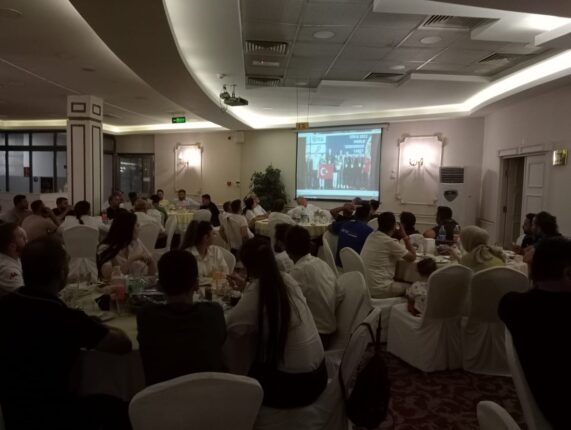 Yıldızlar Türkiye Tekvando Şampiyonası Bursa’da Heyecanla Sürüyor