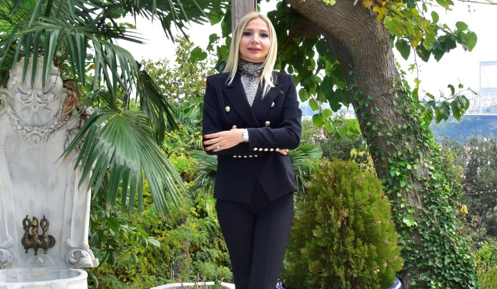 MERVE MERMER’İN ÇEŞME TATİLİ