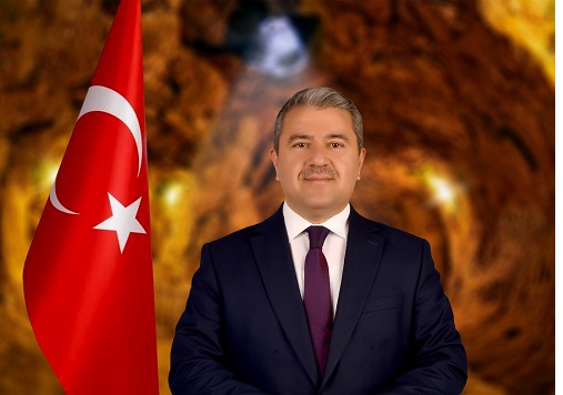 BİR AVUÇ GERİCİ LAİK YOBAZ OLAN SİZLERSİNİZ  HADDİNİ BİL TİP’SİZ(!)