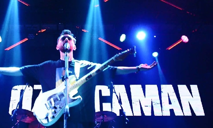 Z Kuşağının İsyanı: İsa Özkocaman’dan Güçlü Rock Şarkısı Z !