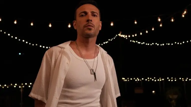 OĞUZHAN KOÇ’TAN AYNI GÜNDE İKİ ŞARKI