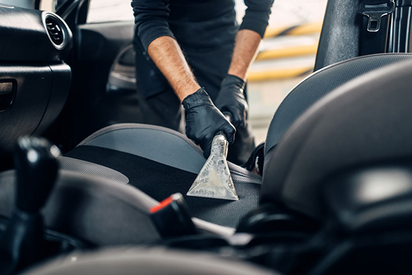 Araç temizliği otomatlar ile konforlu deneyimlere dönüştürülüyor