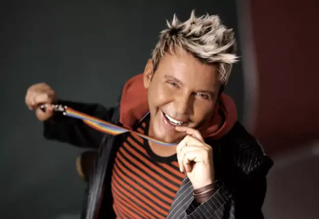 KUŞUM AYDIN YENİ ŞARKISIYLA UÇUYOR