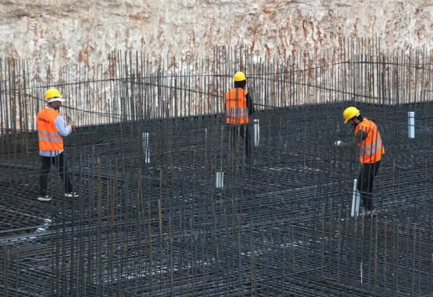 İnşaat 3 aylık yükseliş maratonuna devam ediyor