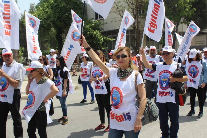 Bursa’daki Okullarda Alacaklılar Kapıda!