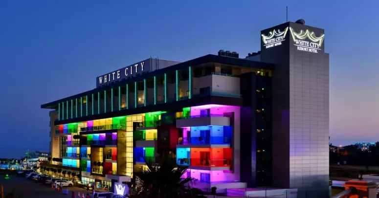 HUZURUN VE KONFORUN ALANYA’DAKİ ADRESİ : WHITE CITY RESORT & SPA