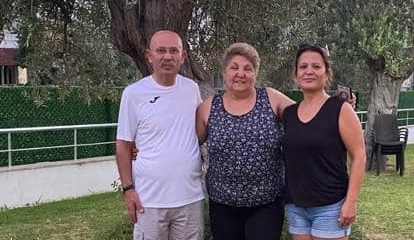 SOLDAN VAZ GEÇMEYEN DOSTLARLA BERABER OLMAK ÇOK KIYMETLİ.